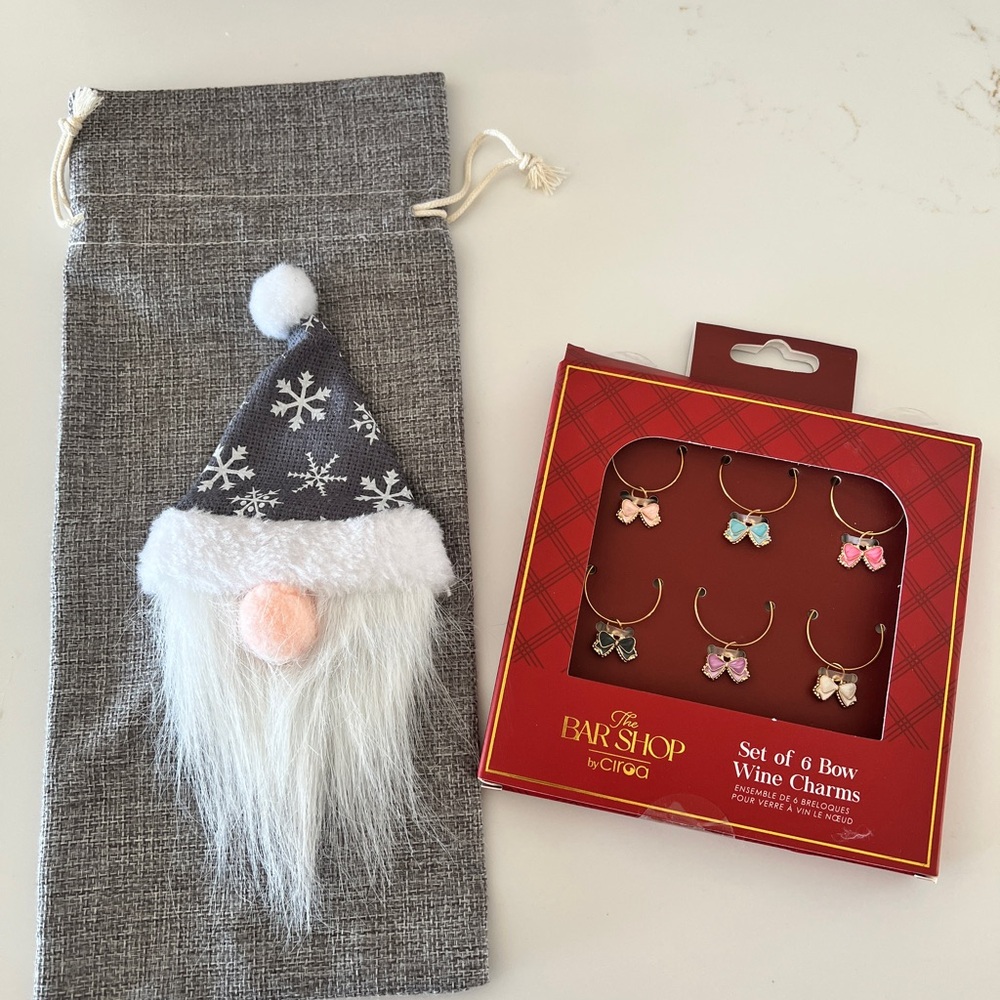 Holiday Gnome and Wine Charm Set